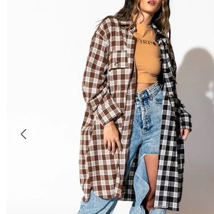Zuri Oversized Grunge Flannel in Half + Half Mocha and Black